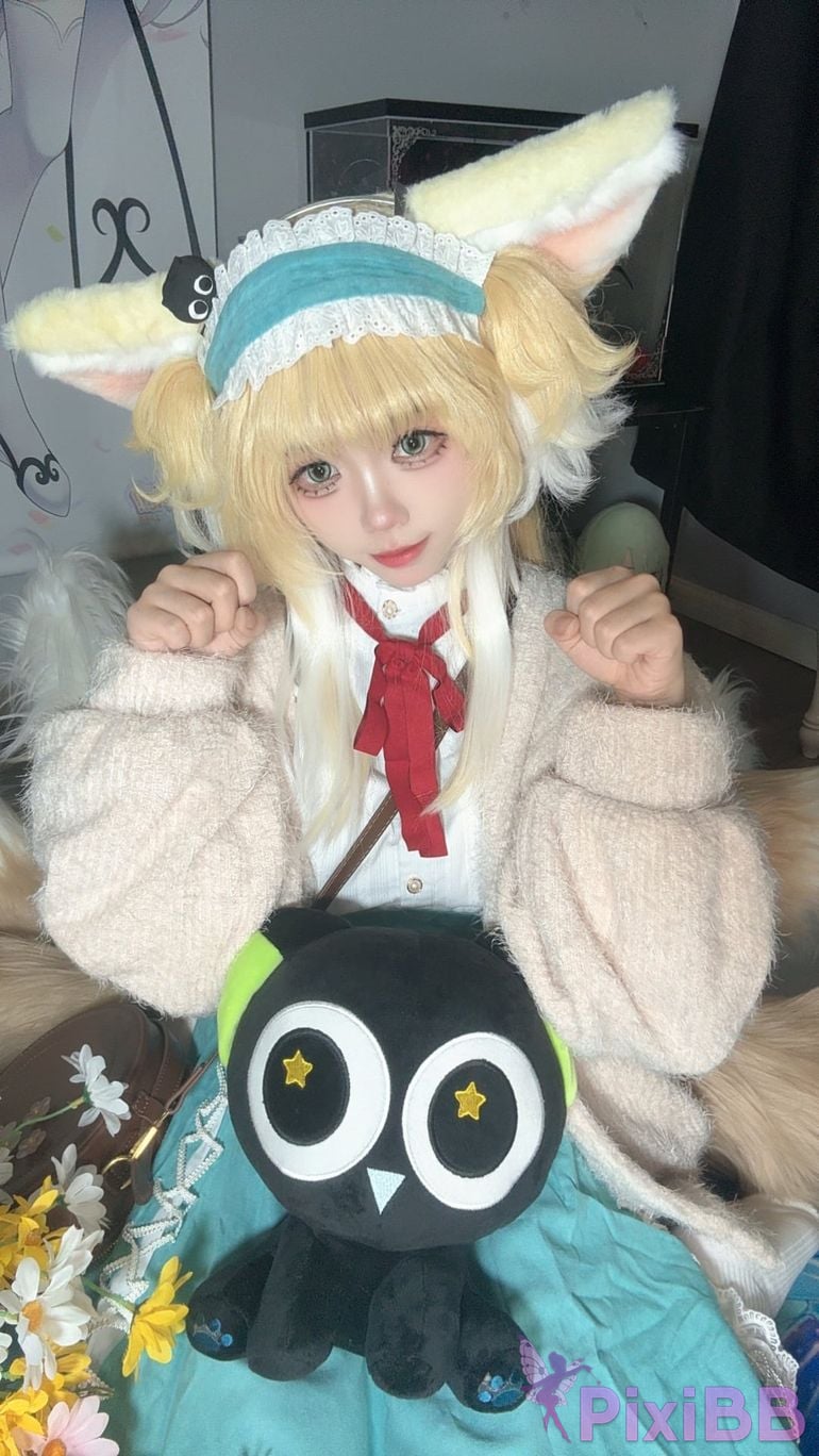 Cosplayer white oak Shirly lily of the valley PixiBB.COM 056.PNG