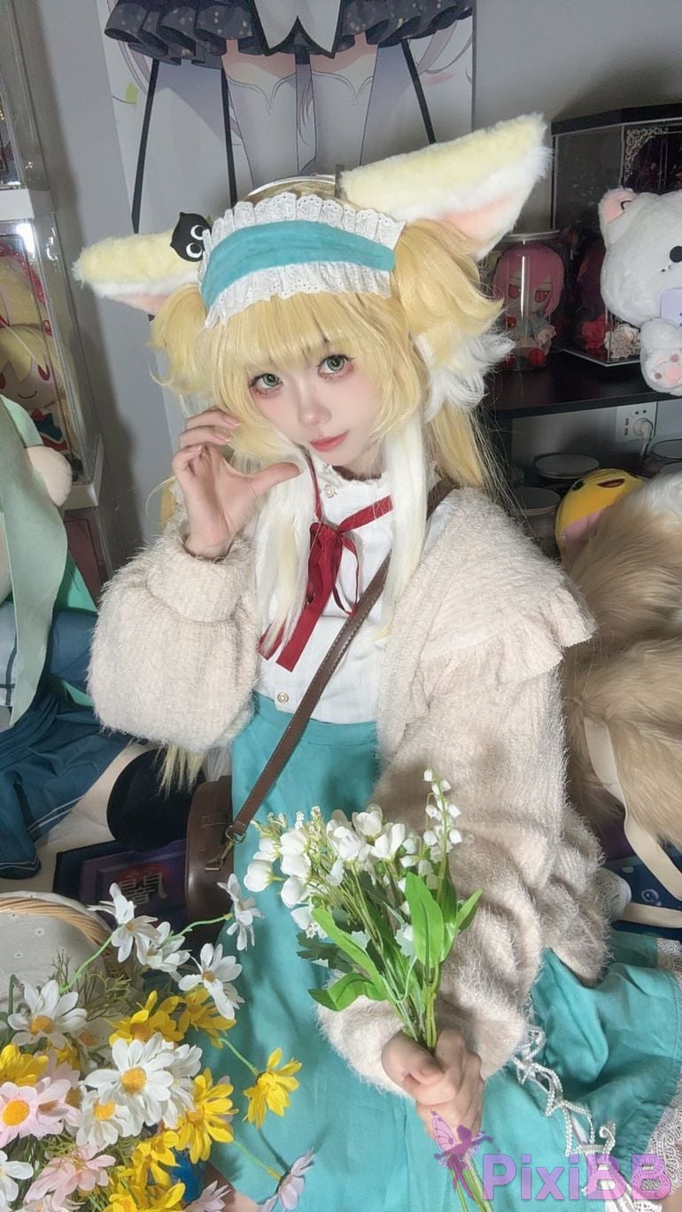 Cosplayer white oak Shirly lily of the valley PixiBB.COM 120.PNG