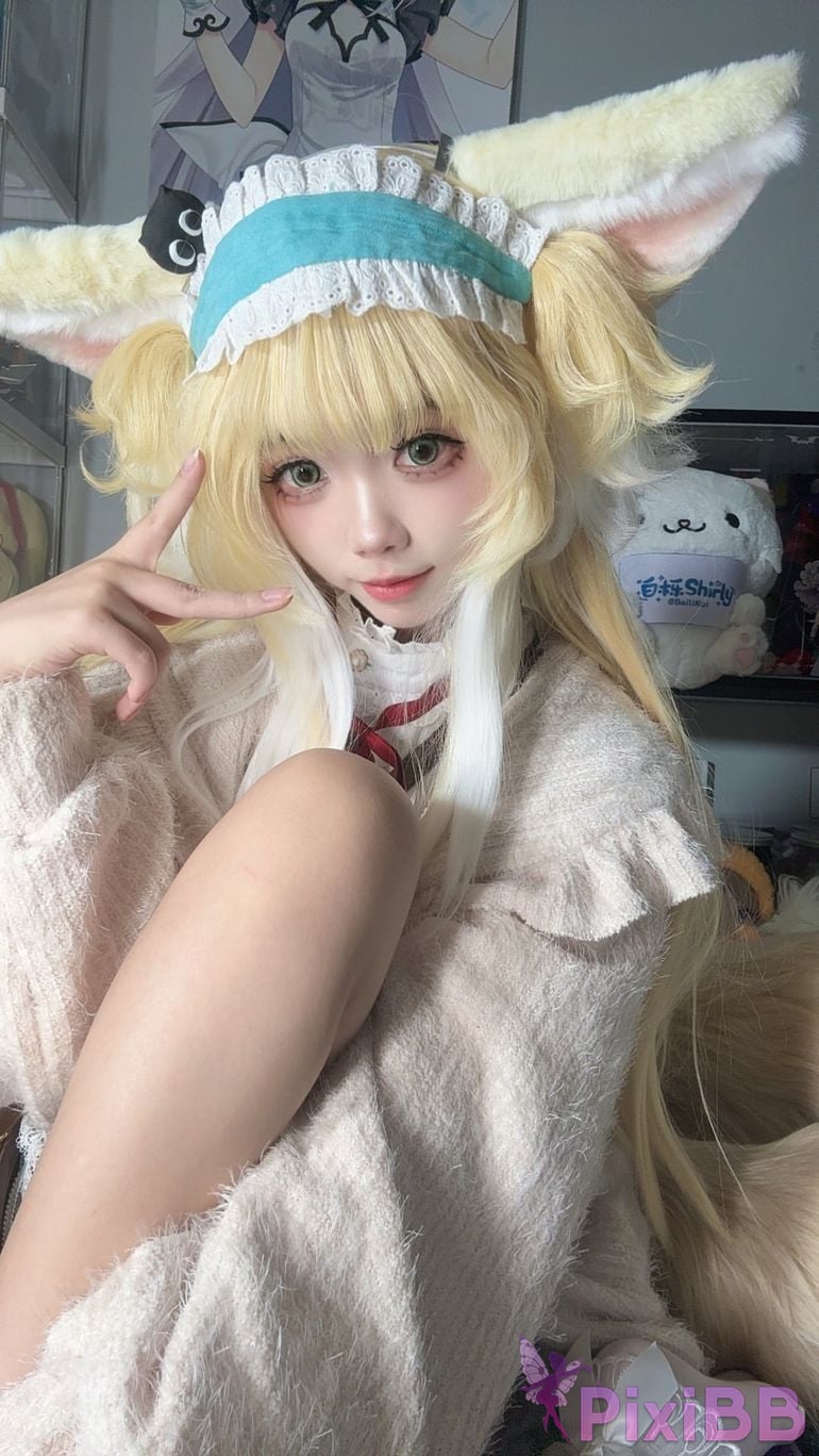 Cosplayer white oak Shirly lily of the valley PixiBB.COM 132.PNG