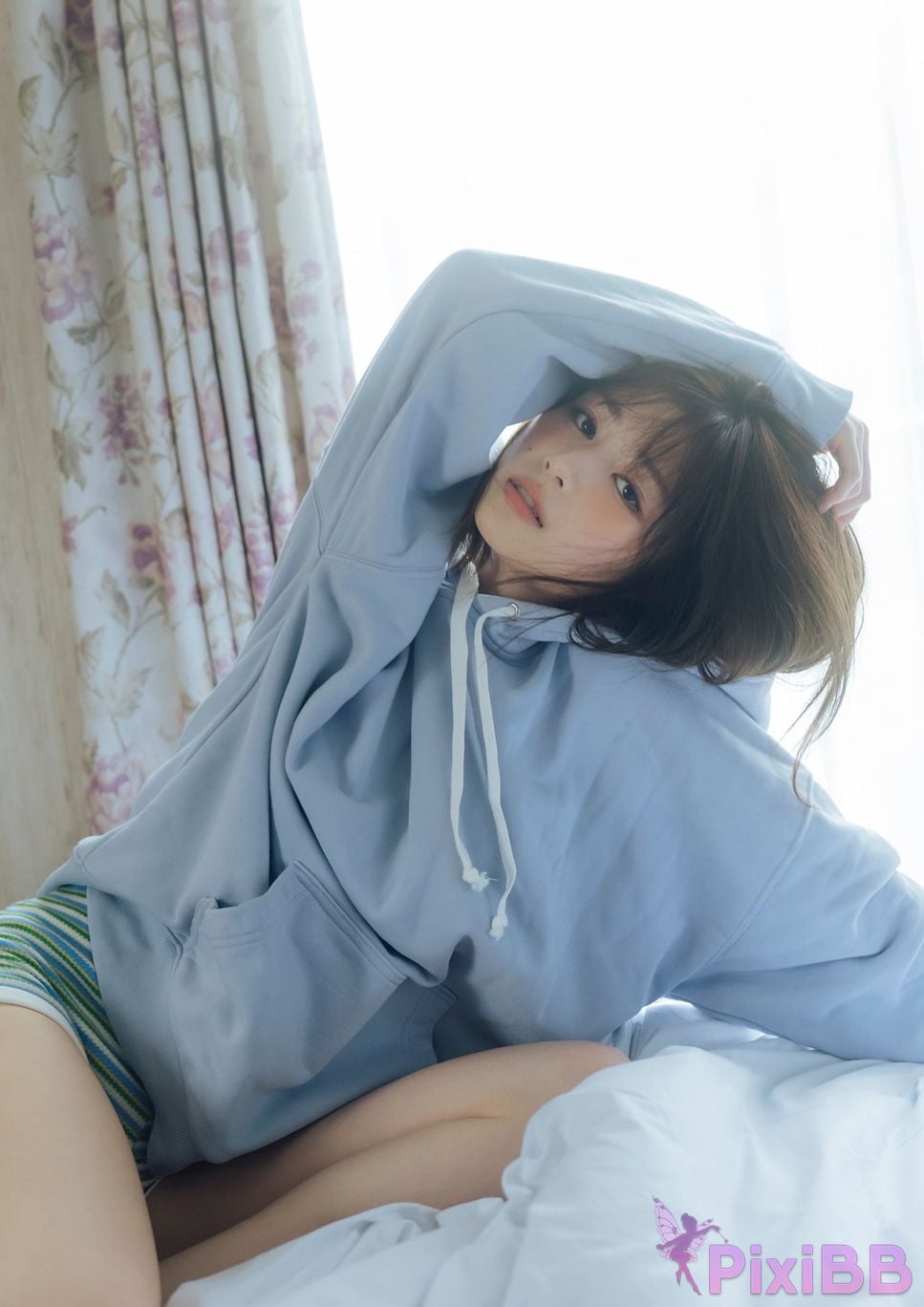 Japanese Idol Yuzuha Saeki STRiKE digital photo book EVERYDAY PixiBB.COM 005