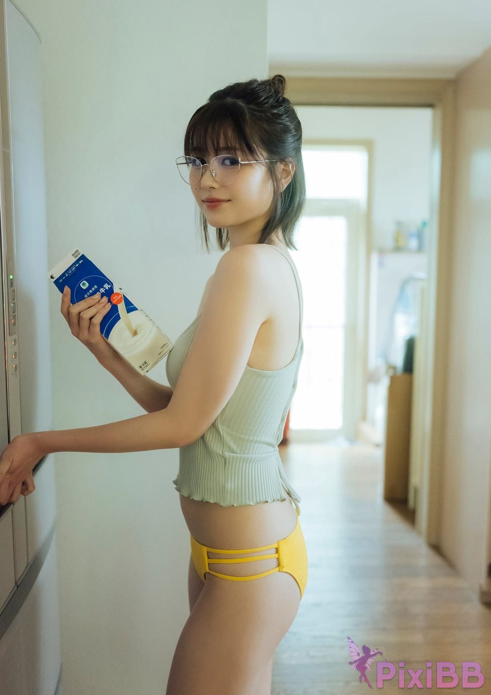 Japanese Idol Yuzuha Saeki STRiKE digital photo book EVERYDAY PixiBB.COM 020