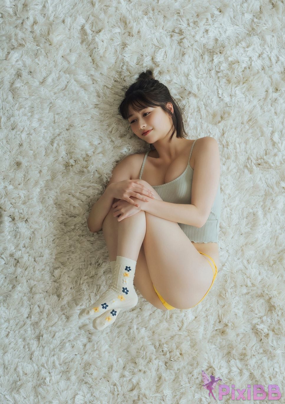 Japanese Idol Yuzuha Saeki STRiKE digital photo book EVERYDAY PixiBB.COM 038