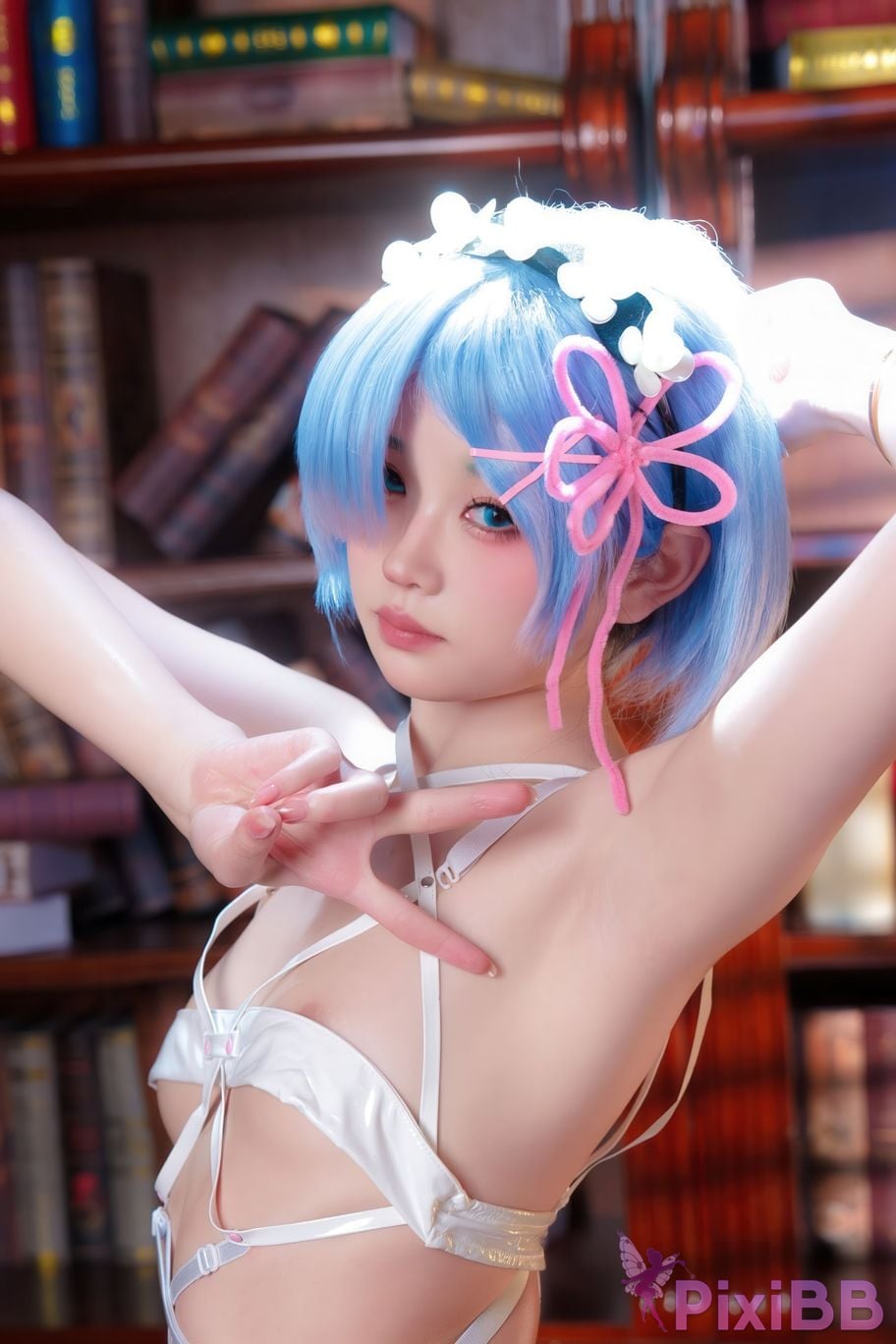 Cosplayer Young water bell coat Rem ReZero Re0 PixiBB.COM 042