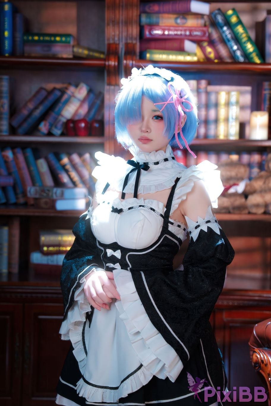 Cosplayer Young water bell coat Rem ReZero Re0 PixiBB.COM 076