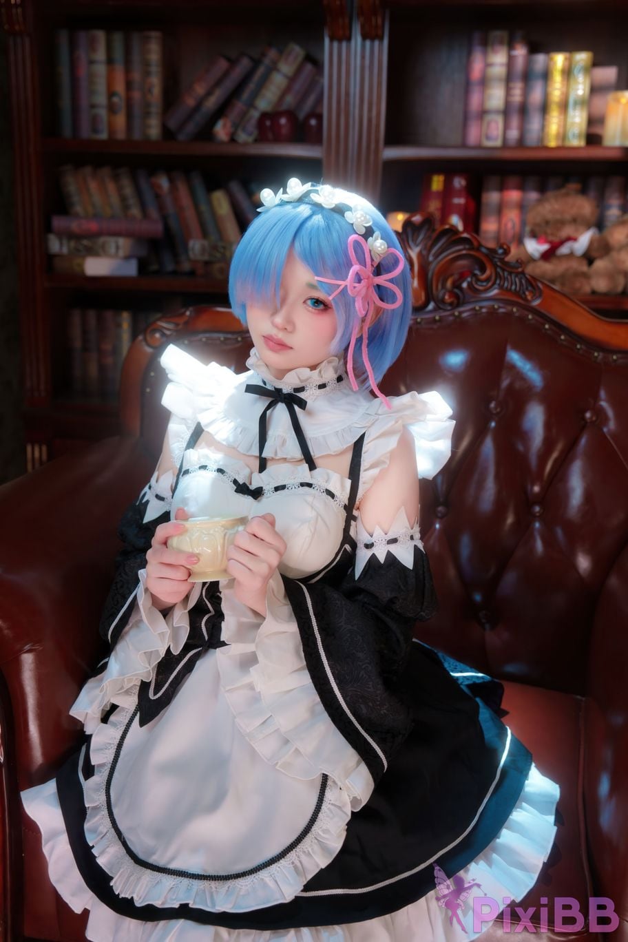 Cosplayer Young water bell coat Rem ReZero Re0 PixiBB.COM 098