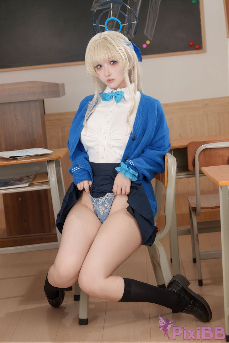 Cosplayer rioko Liangliangzi KANEKO Ka meow Double Blue Archive PixiBB.COM 056