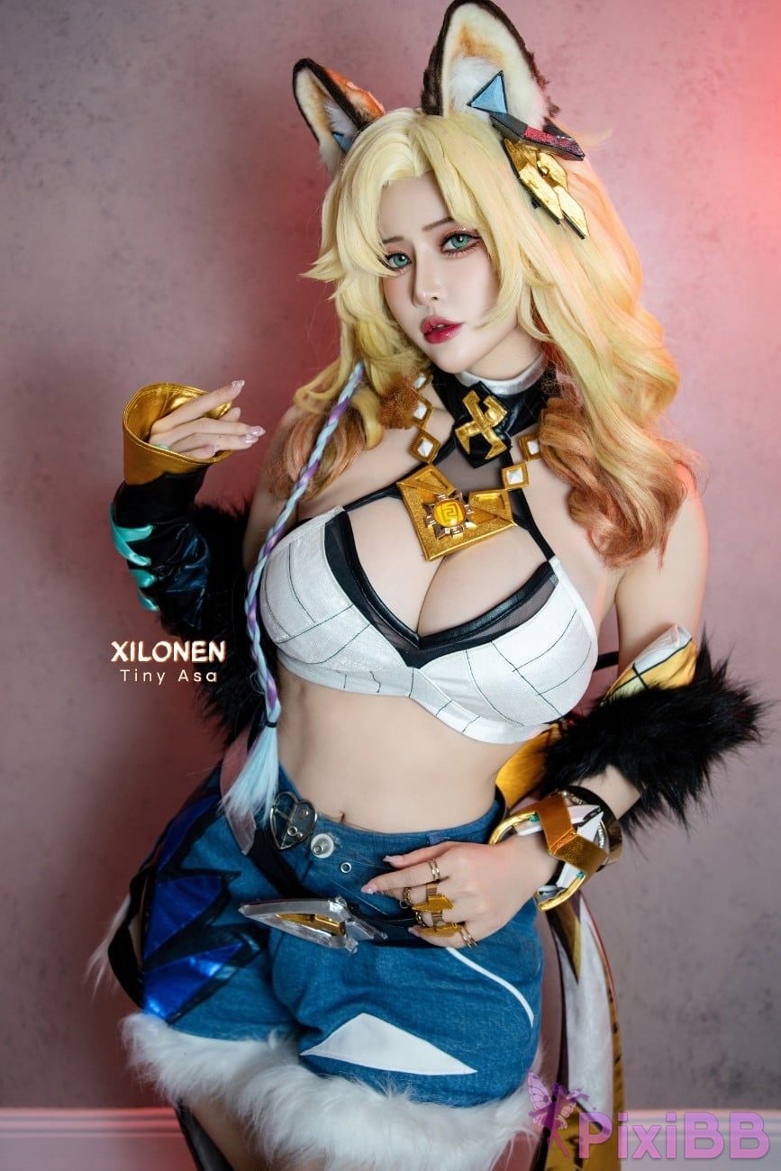 Cosplayer Tiny Asa Xilonen Genshin Xinonen PixiBB.COM 005