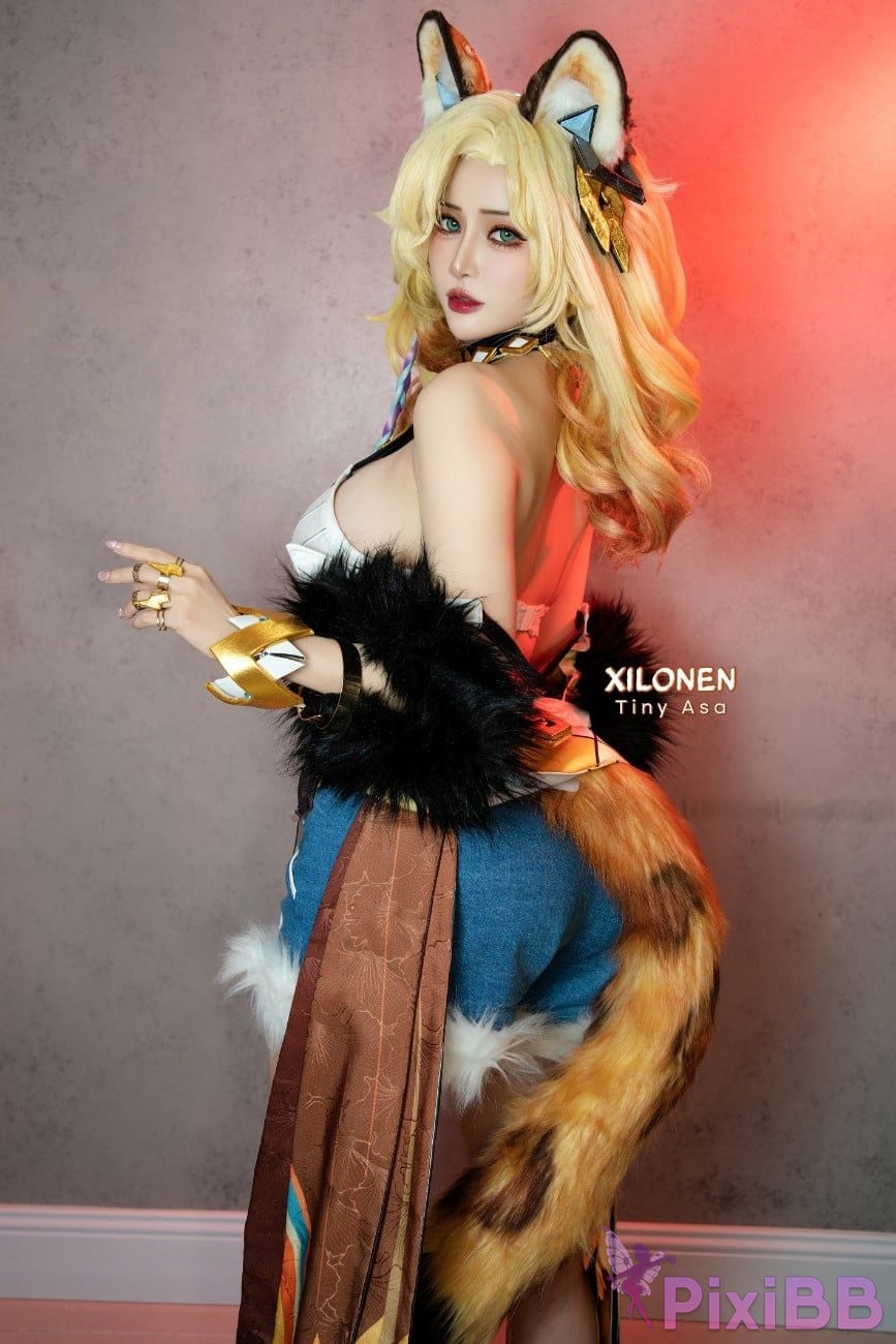 Cosplayer Tiny Asa Xilonen Genshin Xinonen PixiBB.COM 009