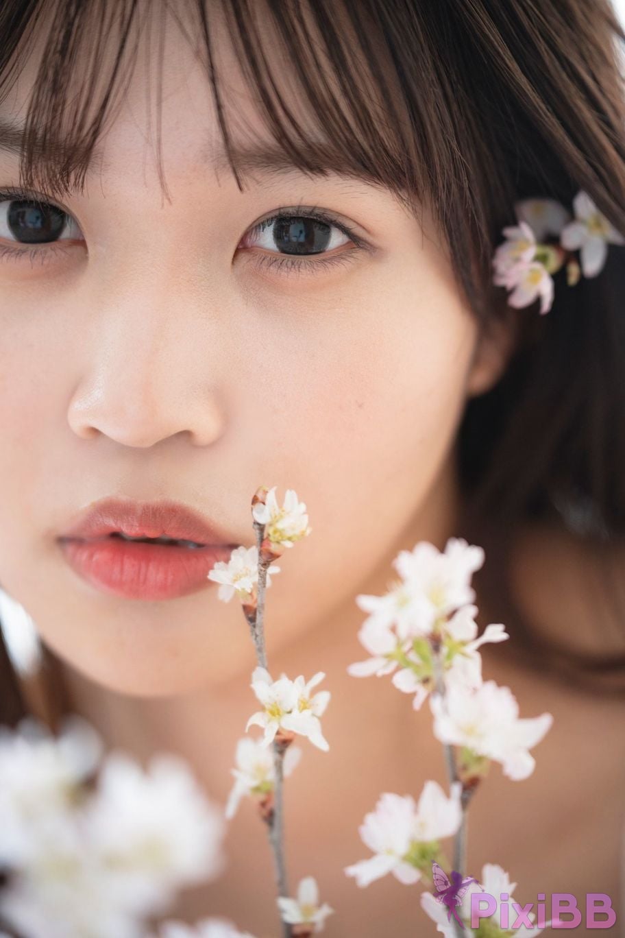 Japanese Idol Miyuka Minami cream puff body SPA digital photo book PixiBB.COM 007