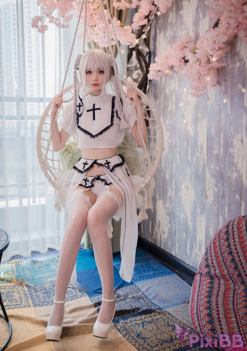 Cosplayer Five more ghosts saint Suspender white silk PixiBB.COM 020