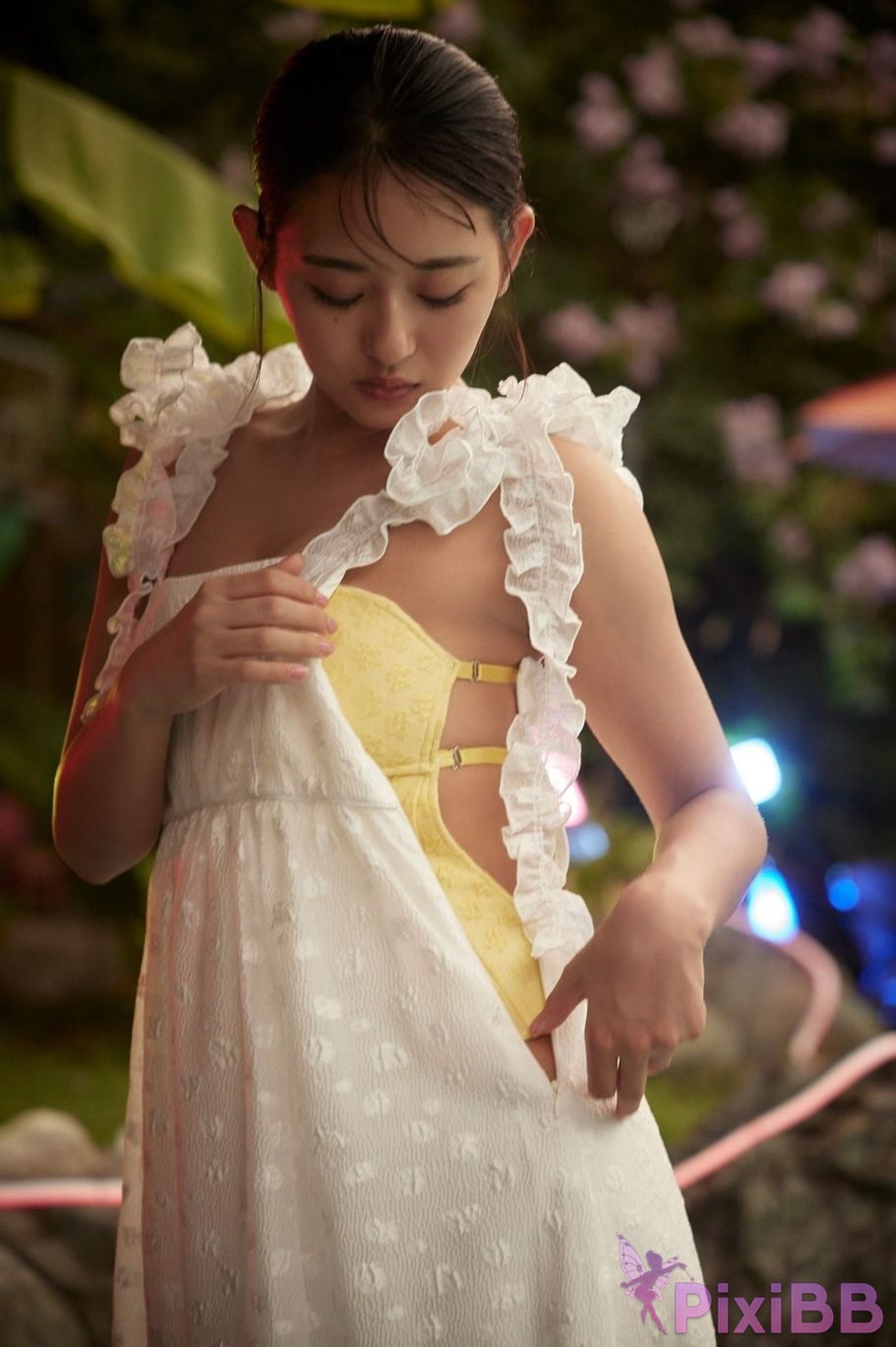 Japanese Idol Sumipon Sumire Takakura Take to the pool SPA digital photo book PixiBB.COM 023