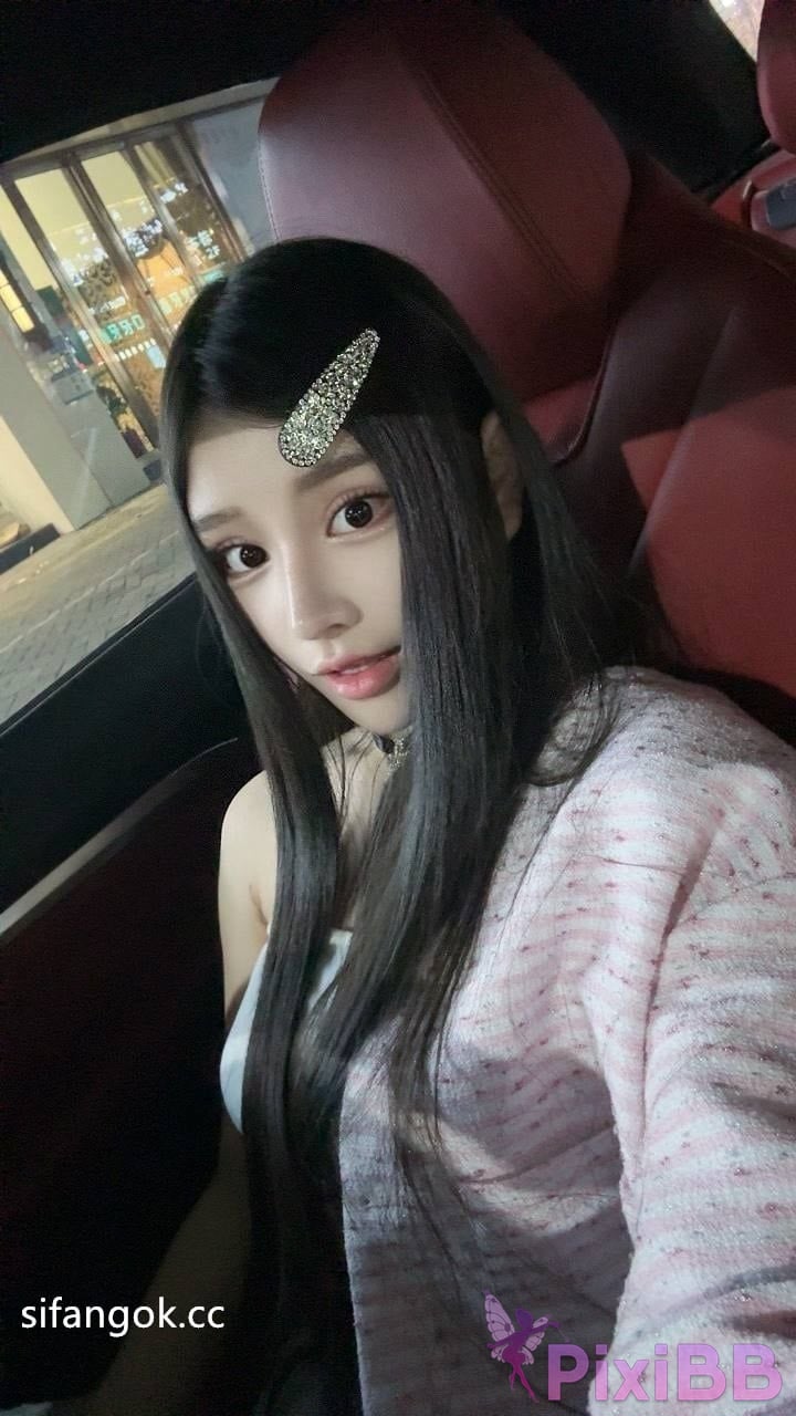 OtherXXX little lady Guangzhou Tianhe Xiancun model and gold host view welfare PixiBB.COM 078