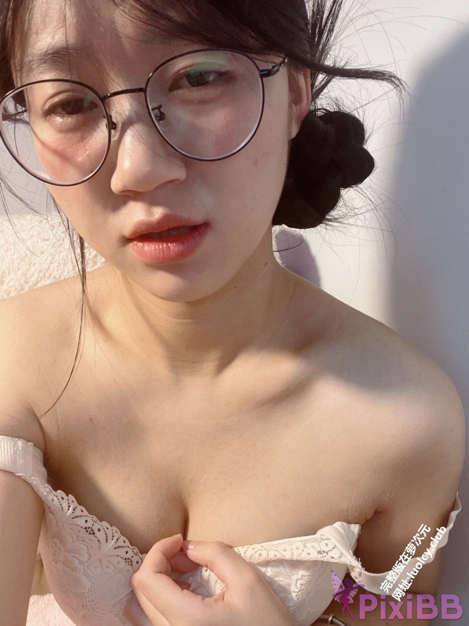 OtherXXX Xiaomian Admiral Welfare B Standing contrast glasses girl Member customized sexy temptations PixiBB.COM 064