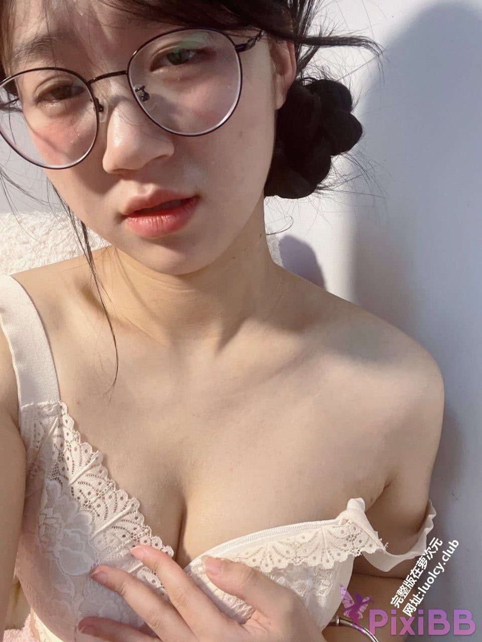 OtherXXX Xiaomian Admiral Welfare B Standing contrast glasses girl Member customized sexy temptations PixiBB.COM 065