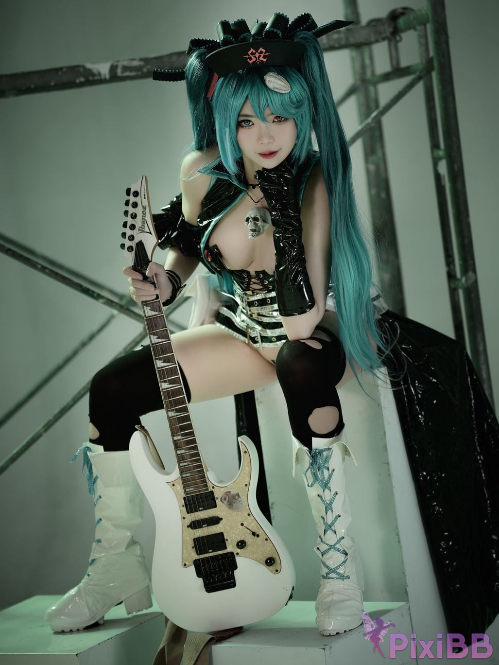 Coser ZinieQ Calne Ca PixiBB.COM 001