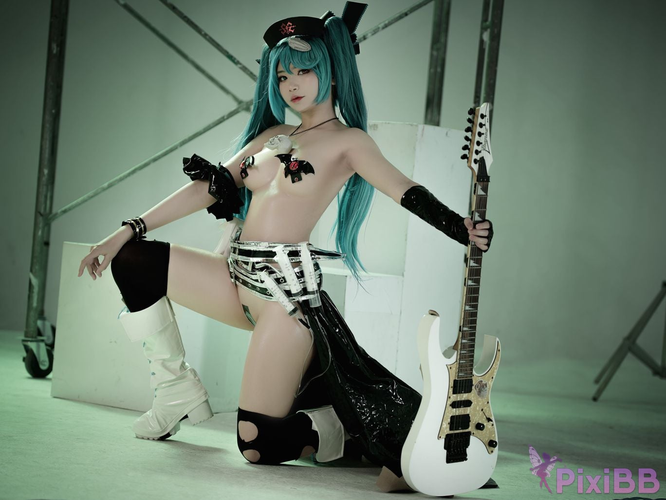 Coser ZinieQ Calne Ca PixiBB.COM 026