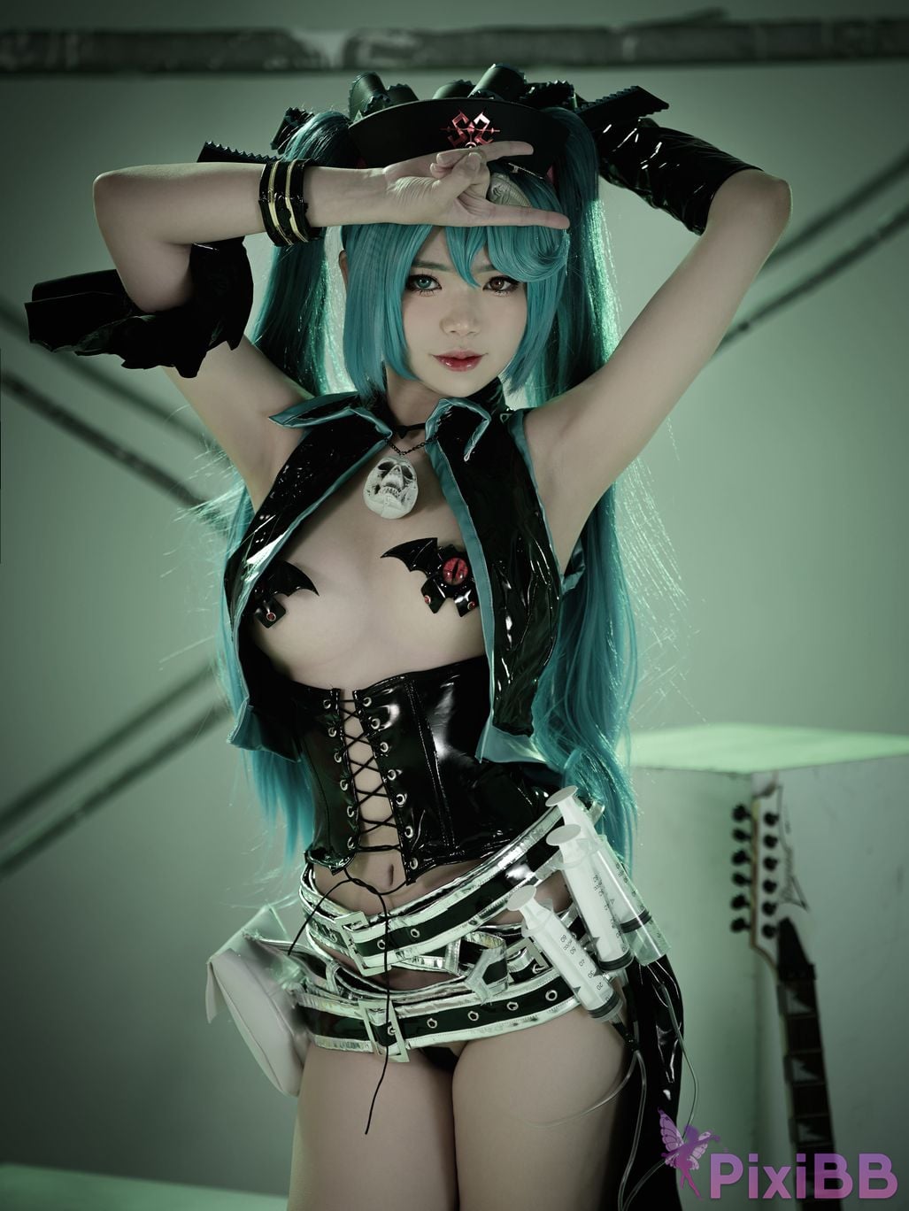 Coser ZinieQ Calne Ca PixiBB.COM 040