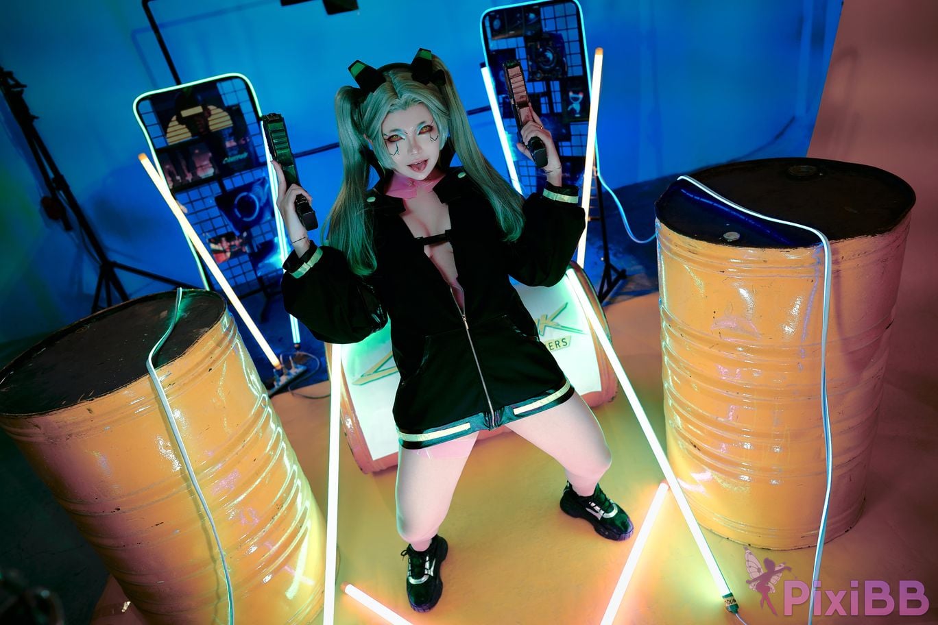 Coser ZinieQ Rebecca Cyberpunk Edgerunners PixiBB.COM 001