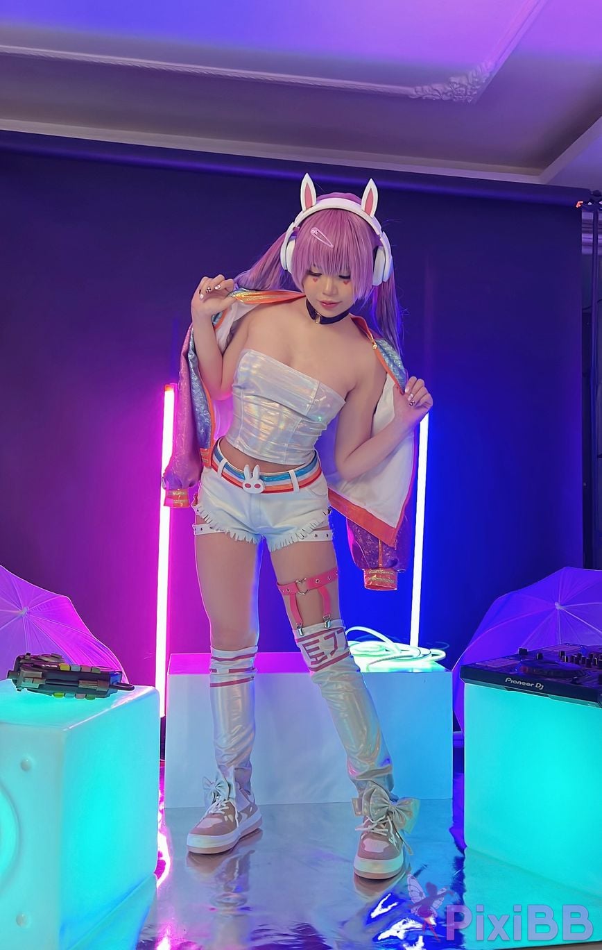 Coser ZinieQ Dva EDM Overwatch 2 PixiBB.COM 040