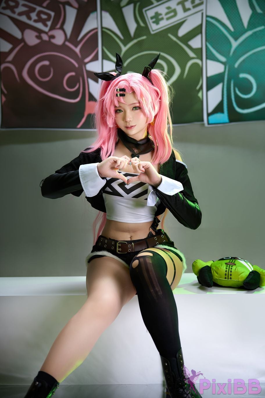 Coser ZinieQ Nicole Zenless Zone Zero PixiBB.COM 001