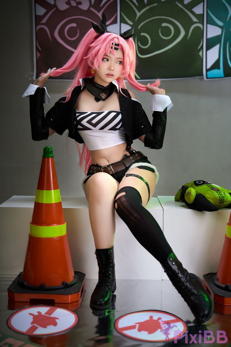 Coser ZinieQ Nicole Zenless Zone Zero PixiBB.COM 005