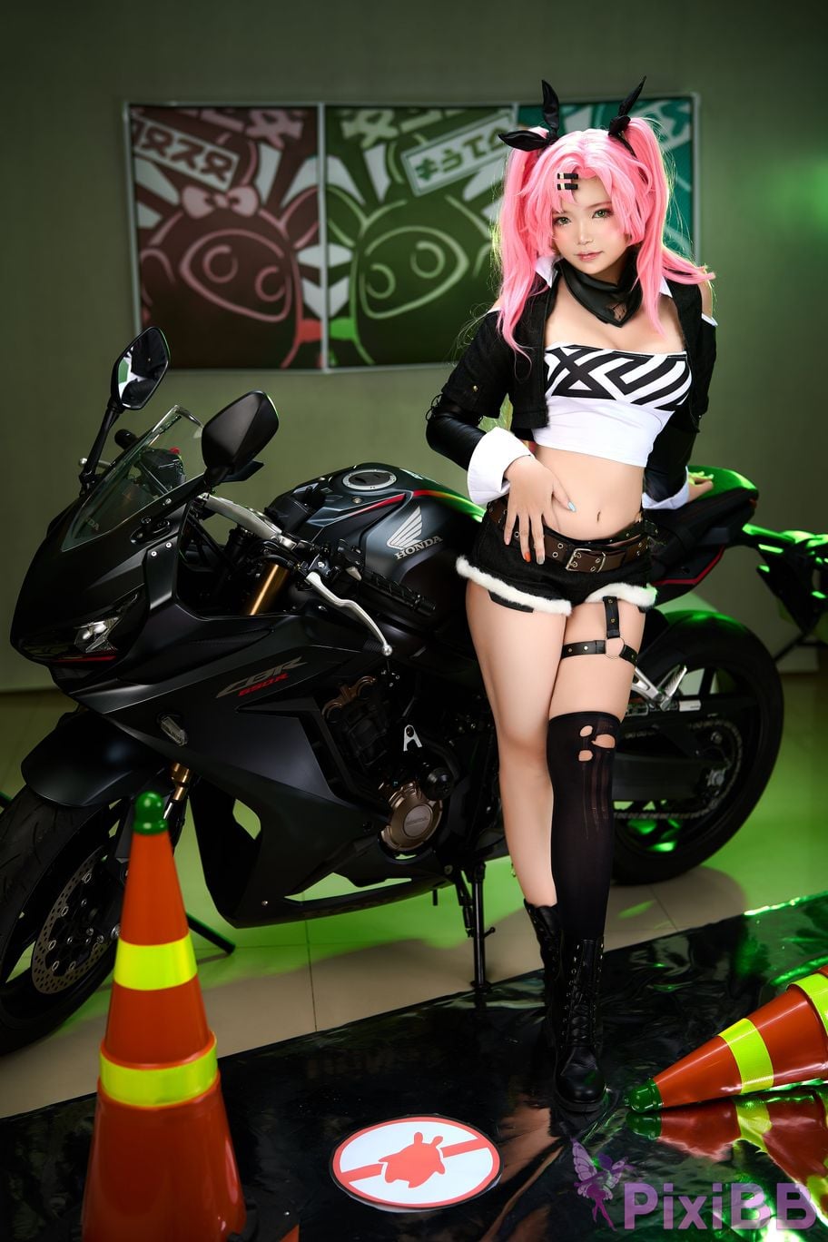 Coser ZinieQ Nicole Zenless Zone Zero PixiBB.COM 011
