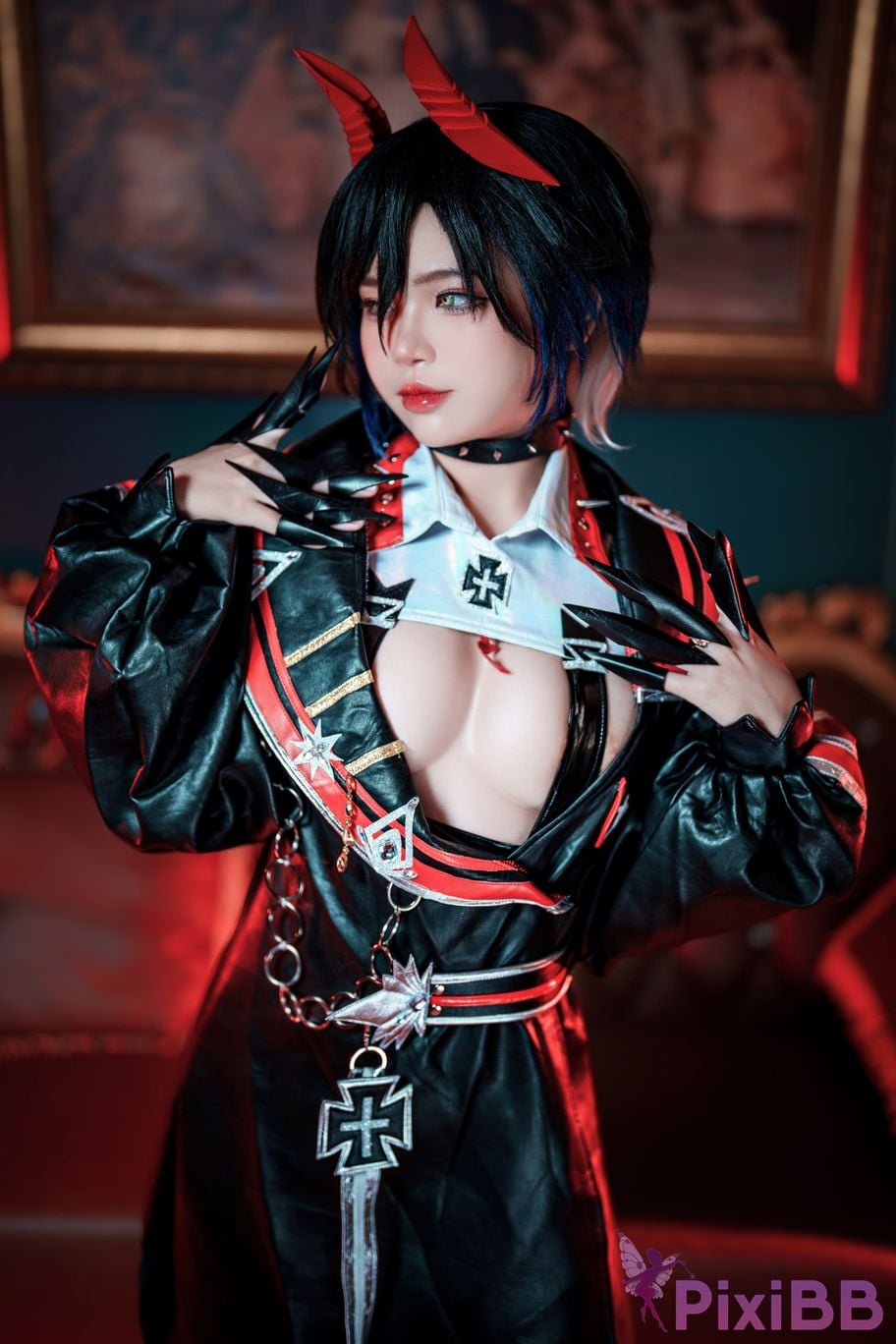 Coser ZinieQ Ulrich von Hutten Azur Lane PixiBB.COM 003