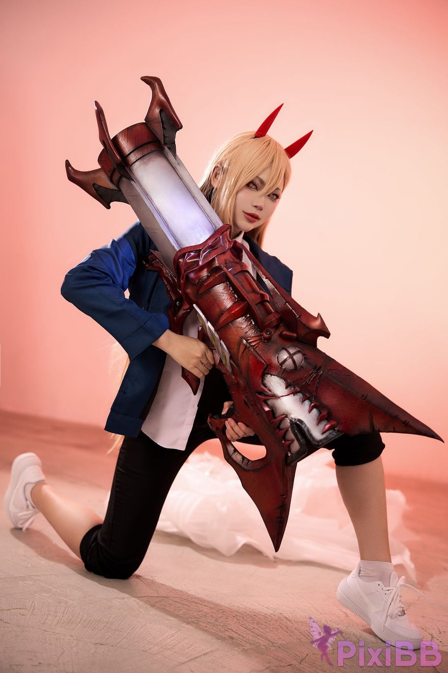 Coser ZinieQ Chainsaw Man Power PixiBB.COM 001