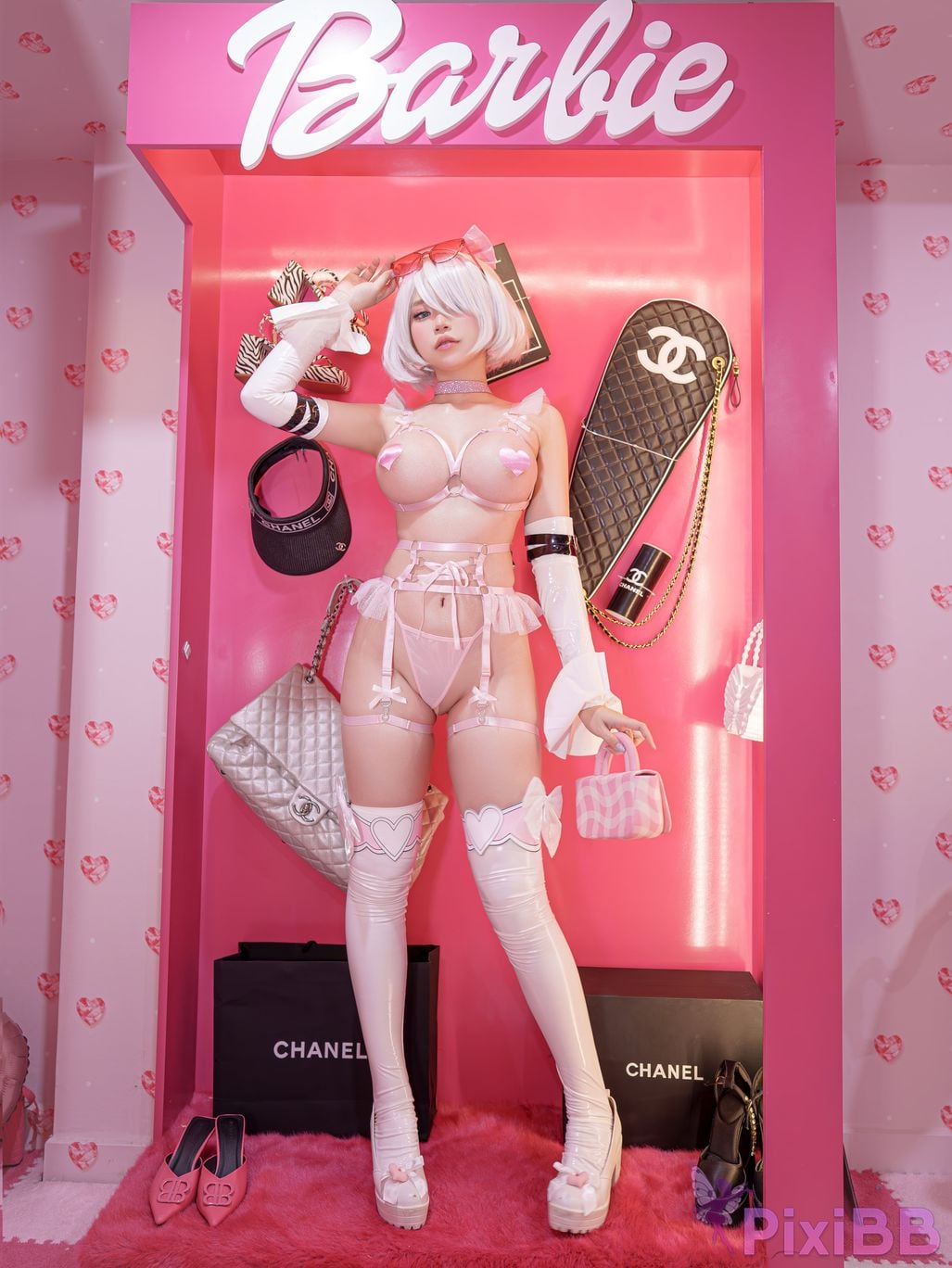 Coser ZinieQ 2B Barbie PixiBB.COM 011