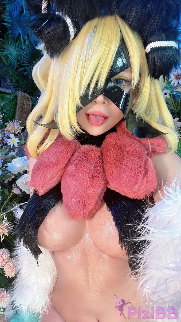 Coser ZinieQ Cynthia in Meowscarada Costume PixiBB.COM 037