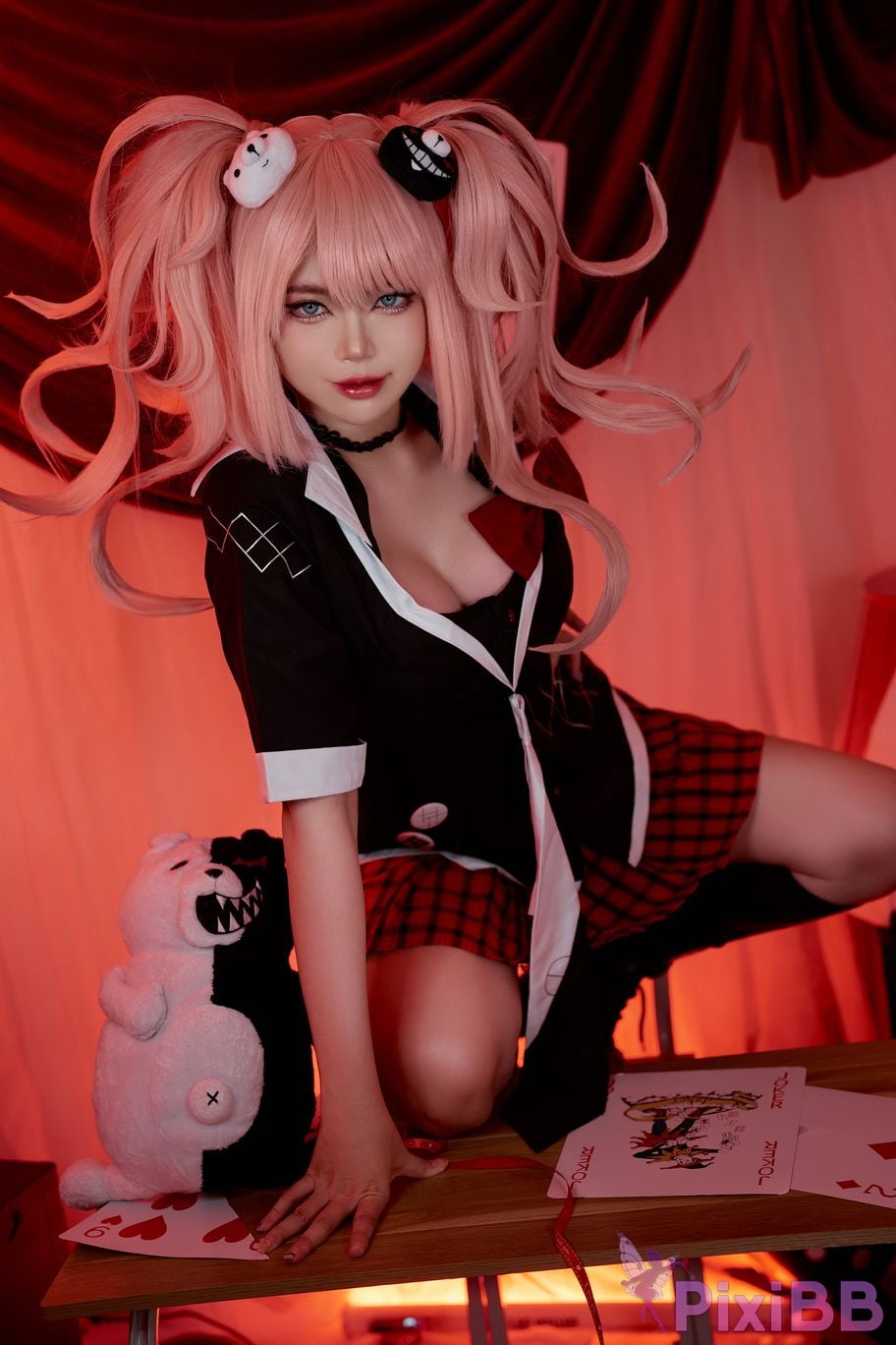 Coser ZinieQ Junko Danganronpa PixiBB.COM 016