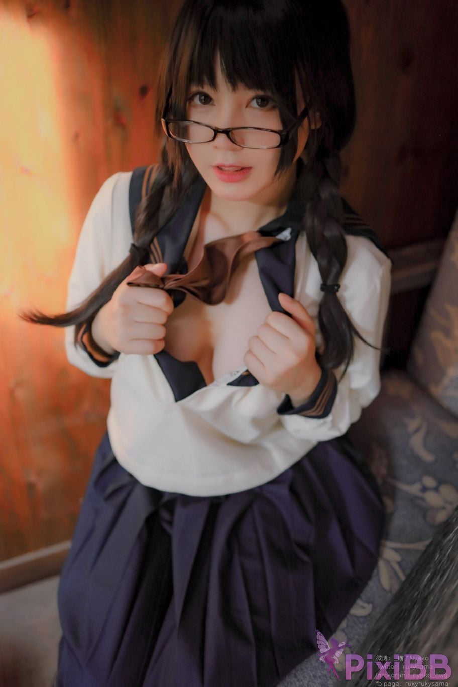 Coser Nyako PixiBB.COM 071