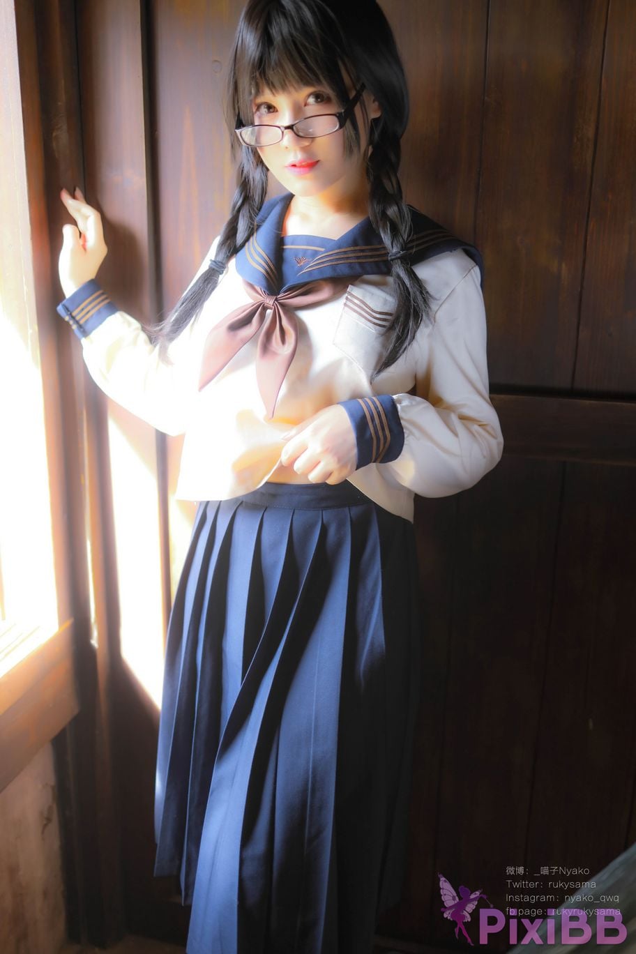 Coser Nyako PixiBB.COM 145