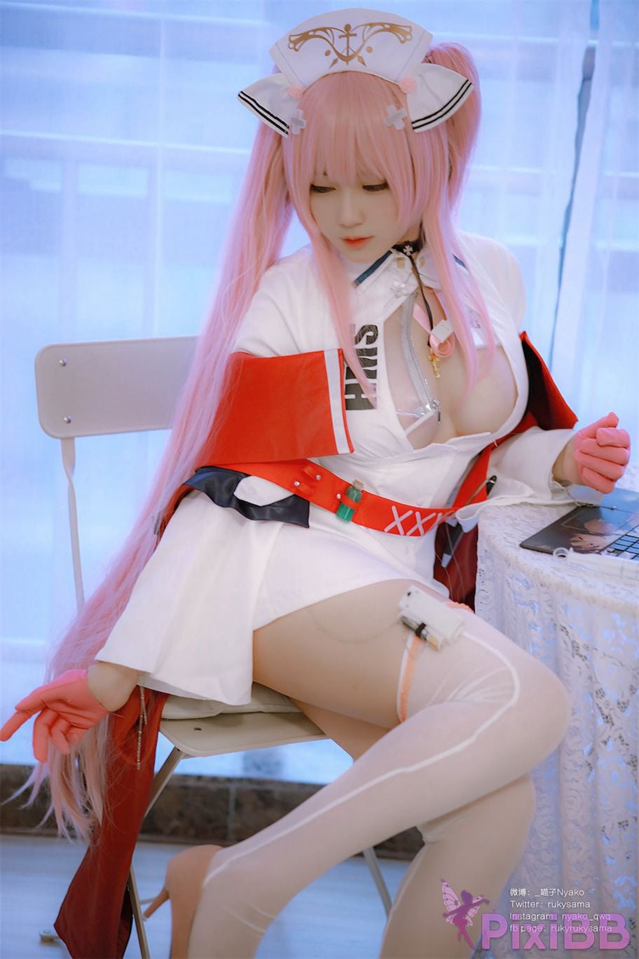 Coser Nyako PixiBB.COM 003