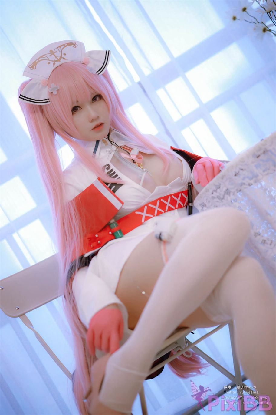 Coser Nyako PixiBB.COM 012