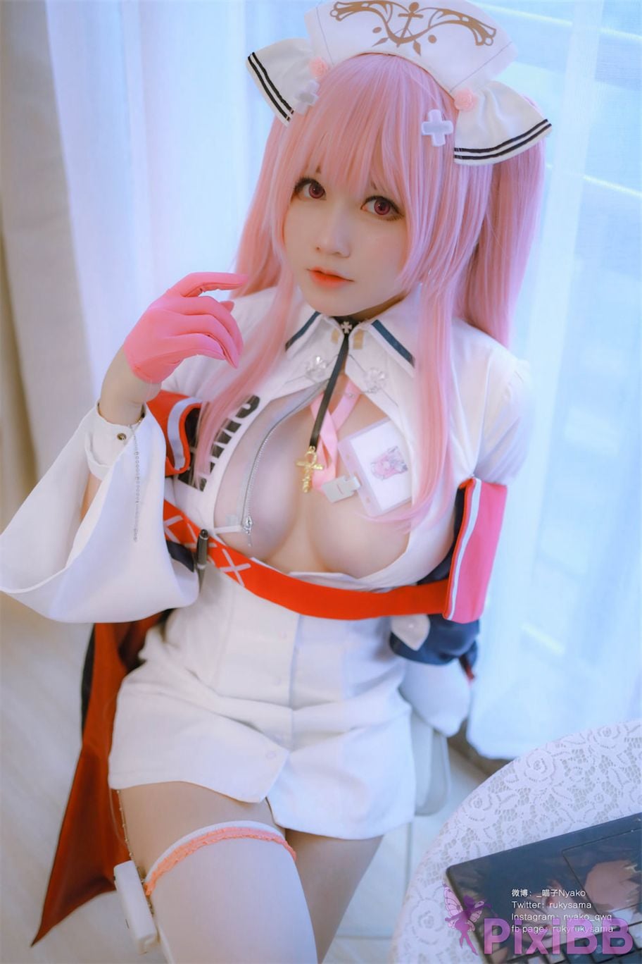 Coser Nyako PixiBB.COM 015