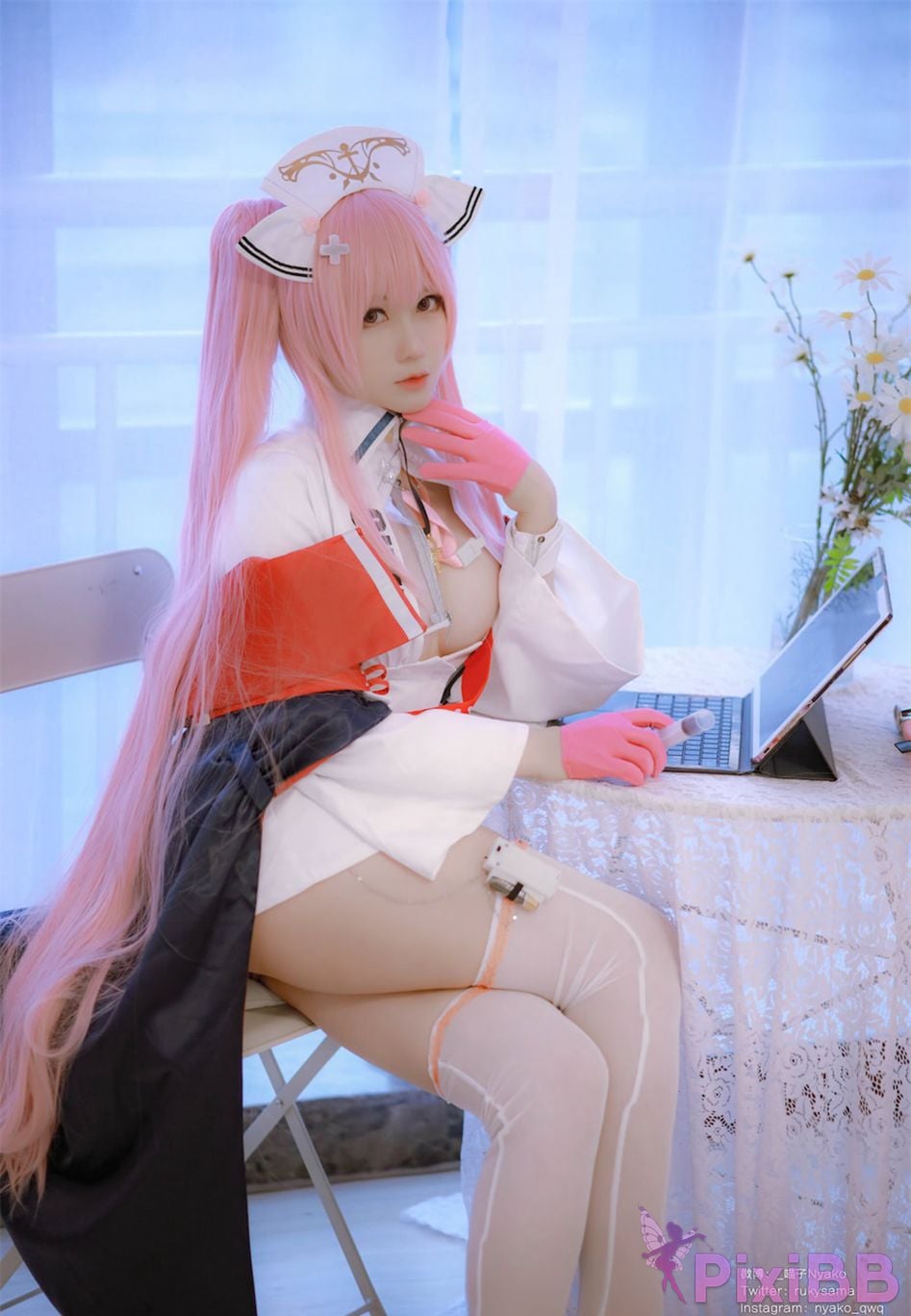 Coser Nyako PixiBB.COM 019
