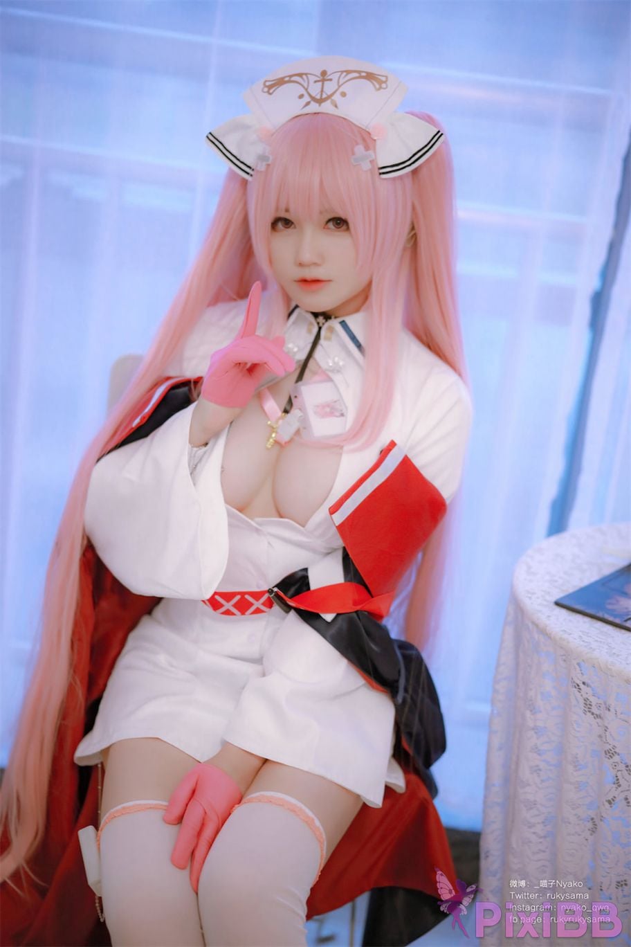 Coser Nyako PixiBB.COM 030