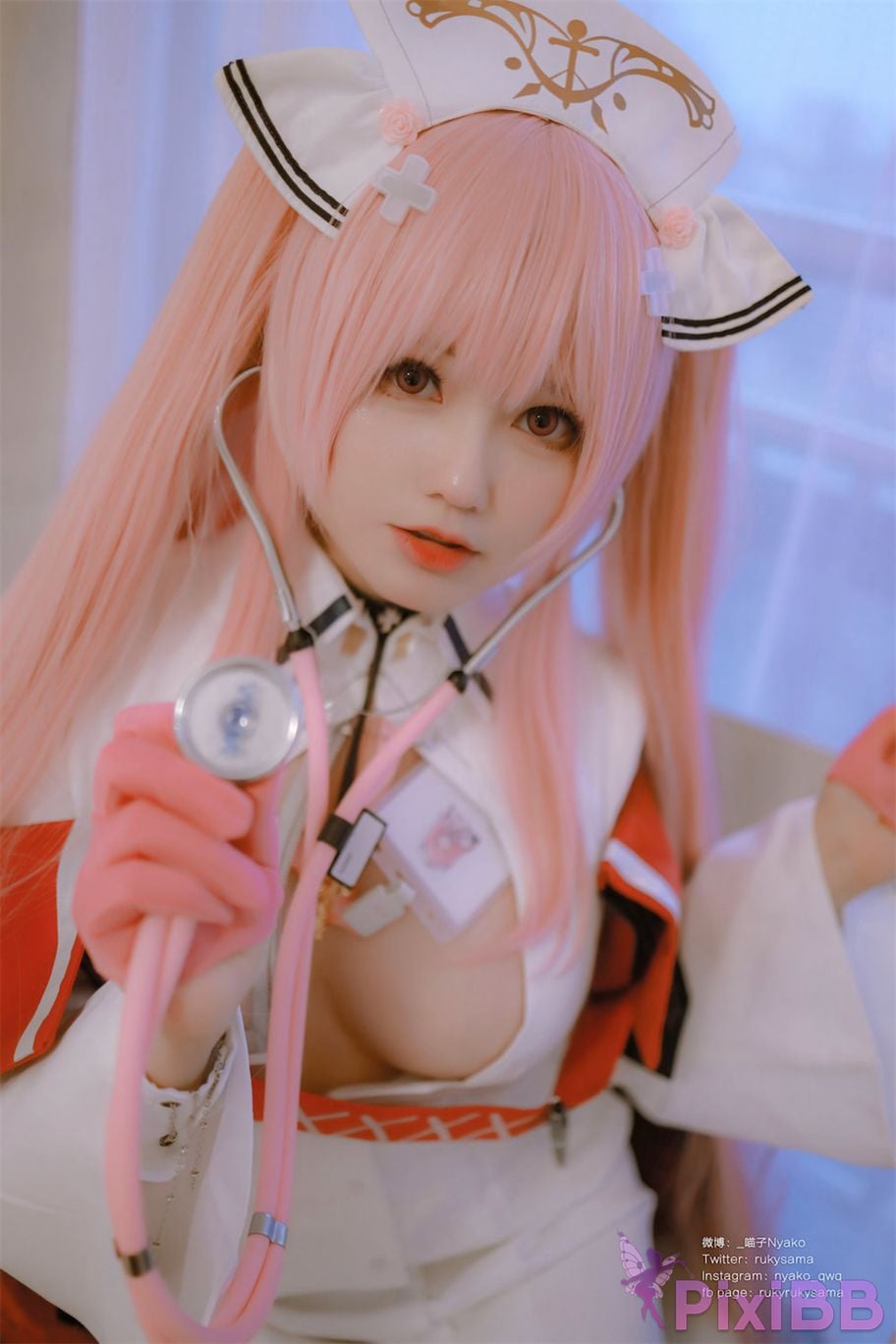Coser Nyako PixiBB.COM 034