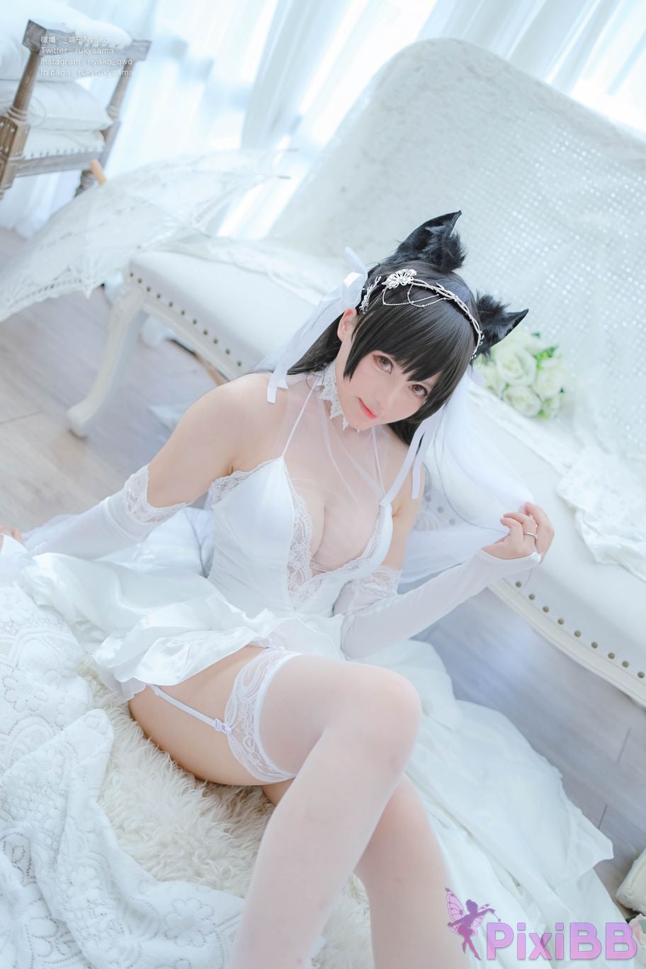 Coser Nyako PixiBB.COM 042
