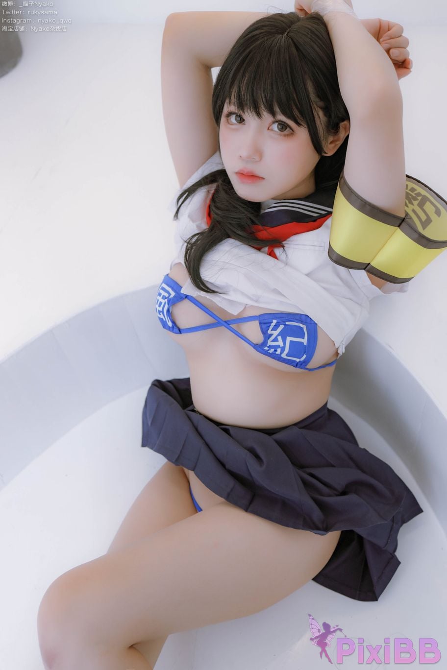 Coser Nyako PixiBB.COM 046