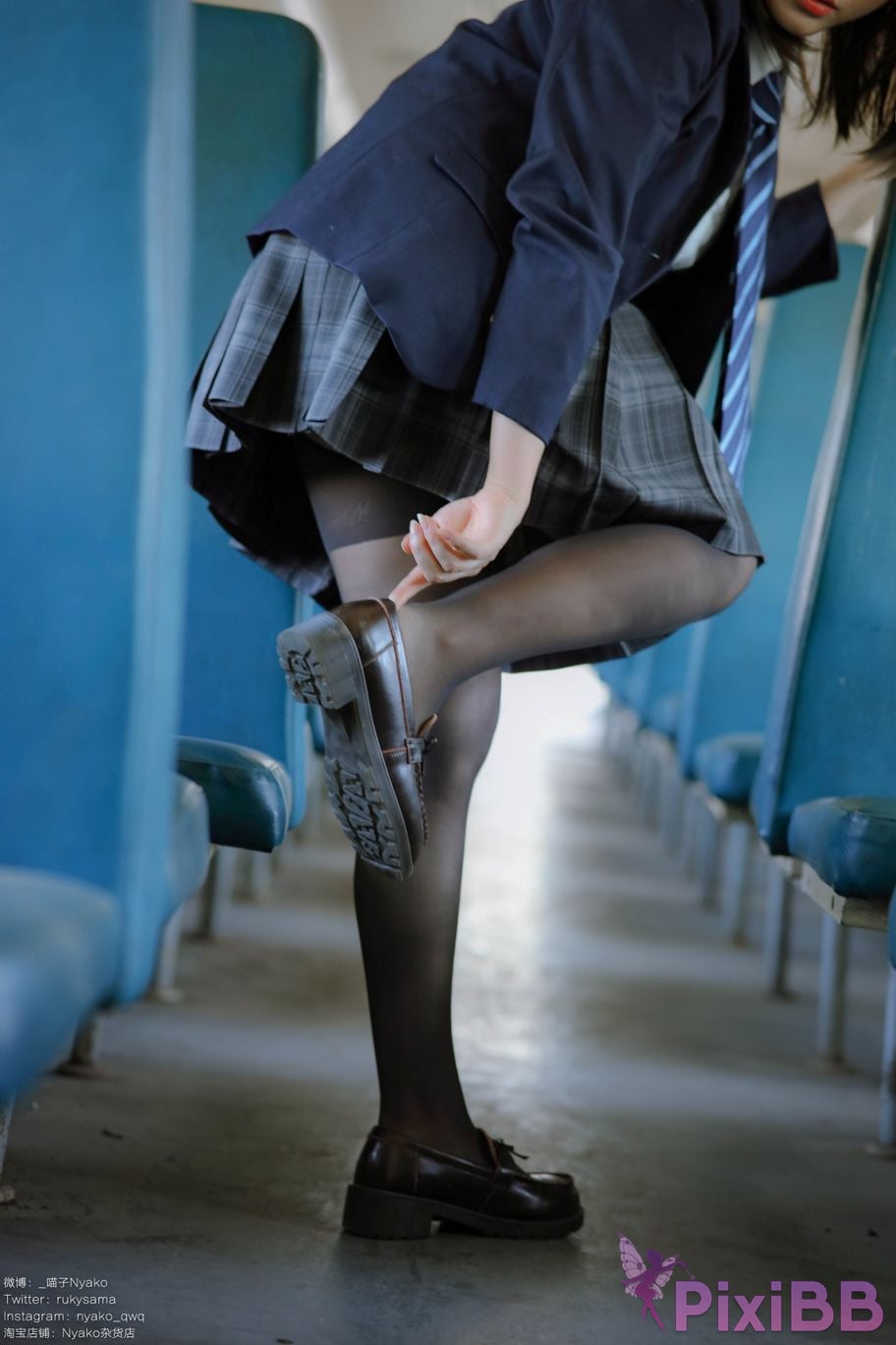 Coser Nyako JK PixiBB.COM 004