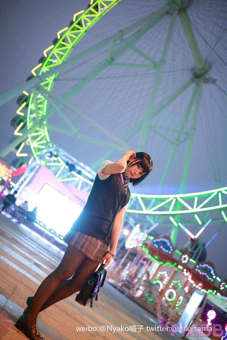 Coser Nyako PixiBB.COM 036