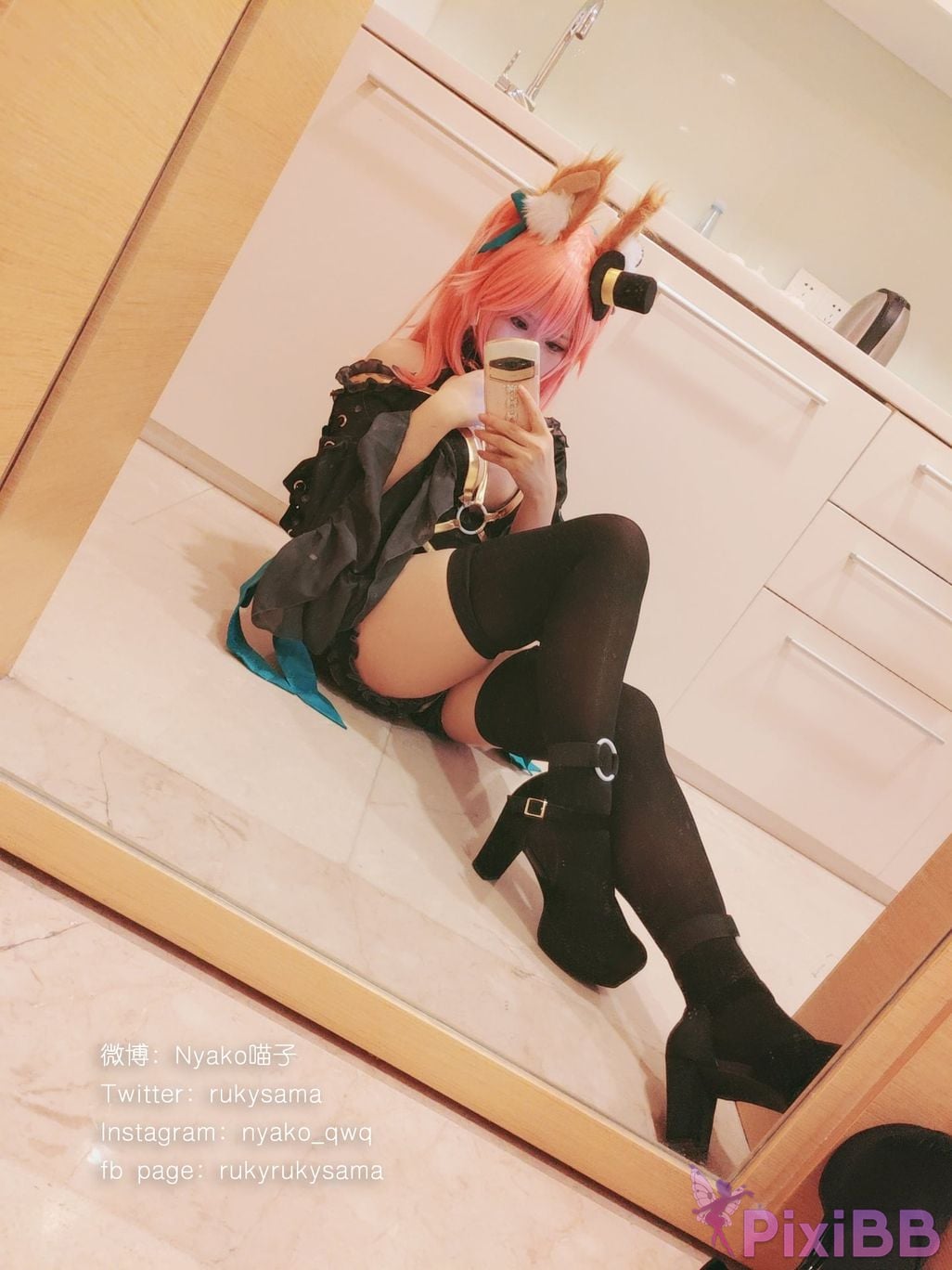 Coser Nyako PixiBB.COM 160.JPG