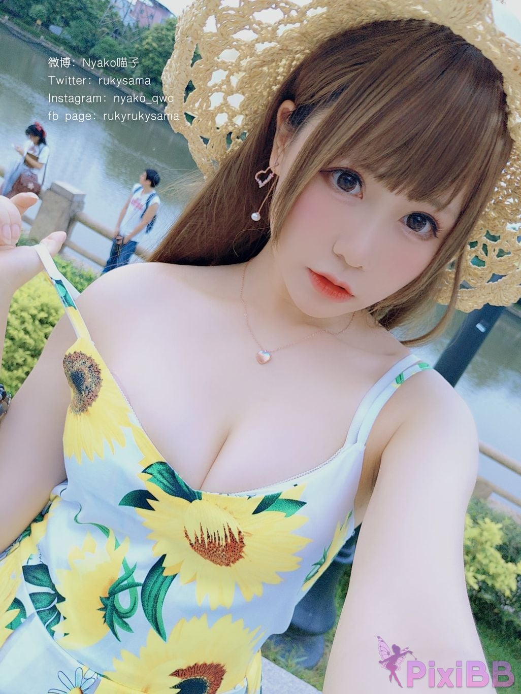 Coser Nyako PixiBB.COM 177.JPG