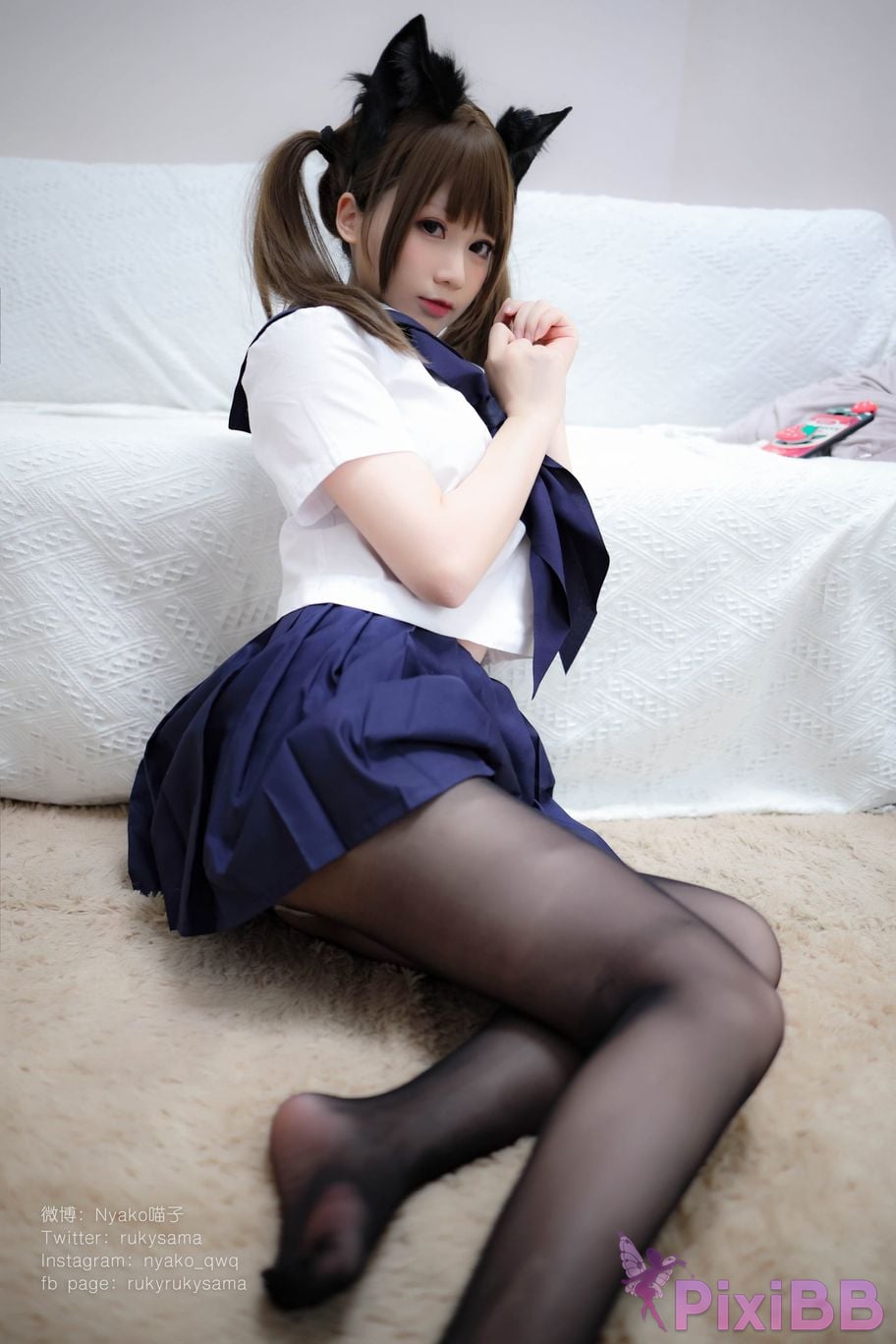 Coser Nyako PixiBB.COM 110.JPG