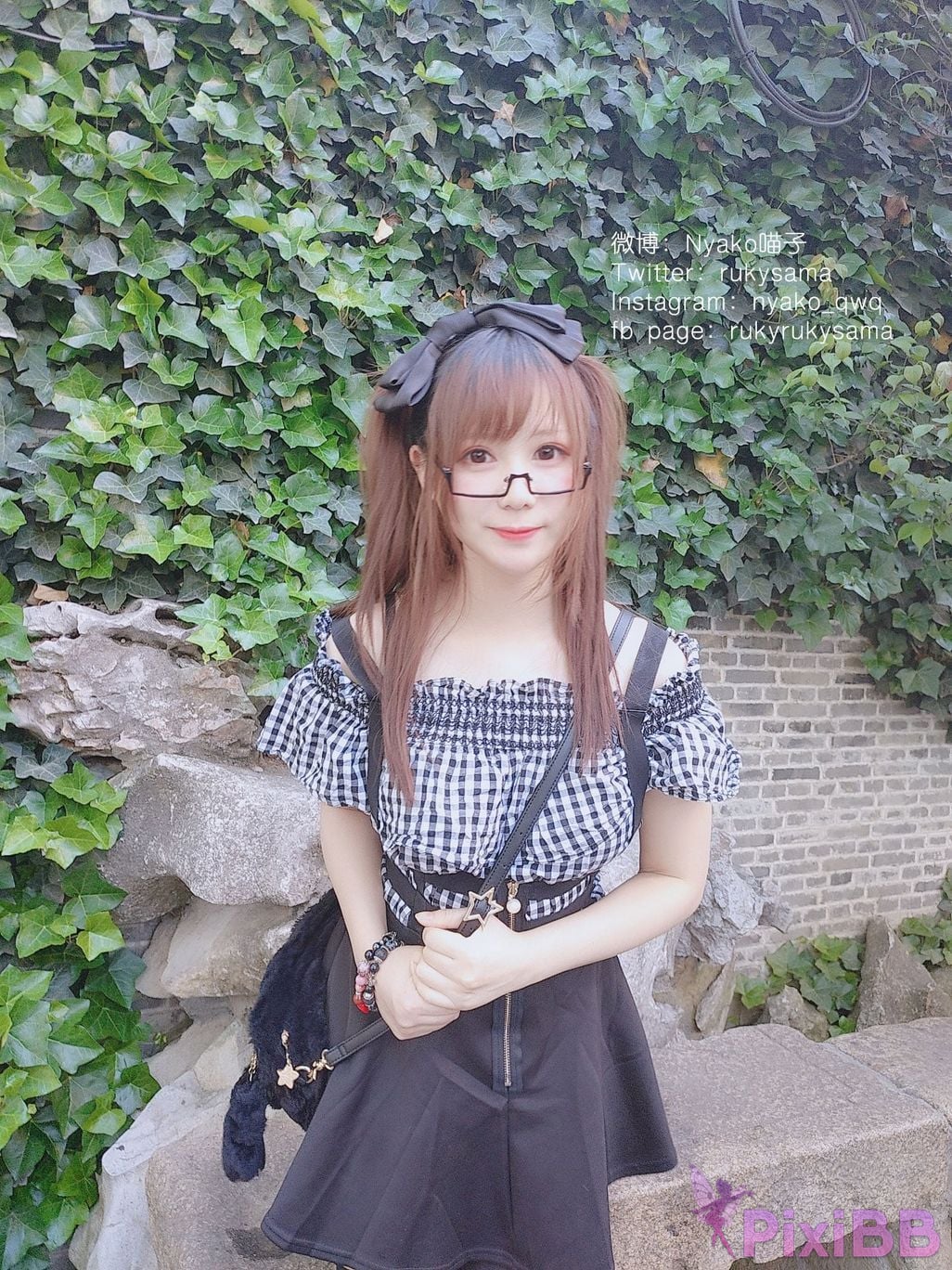Coser Nyako PixiBB.COM 008.JPG