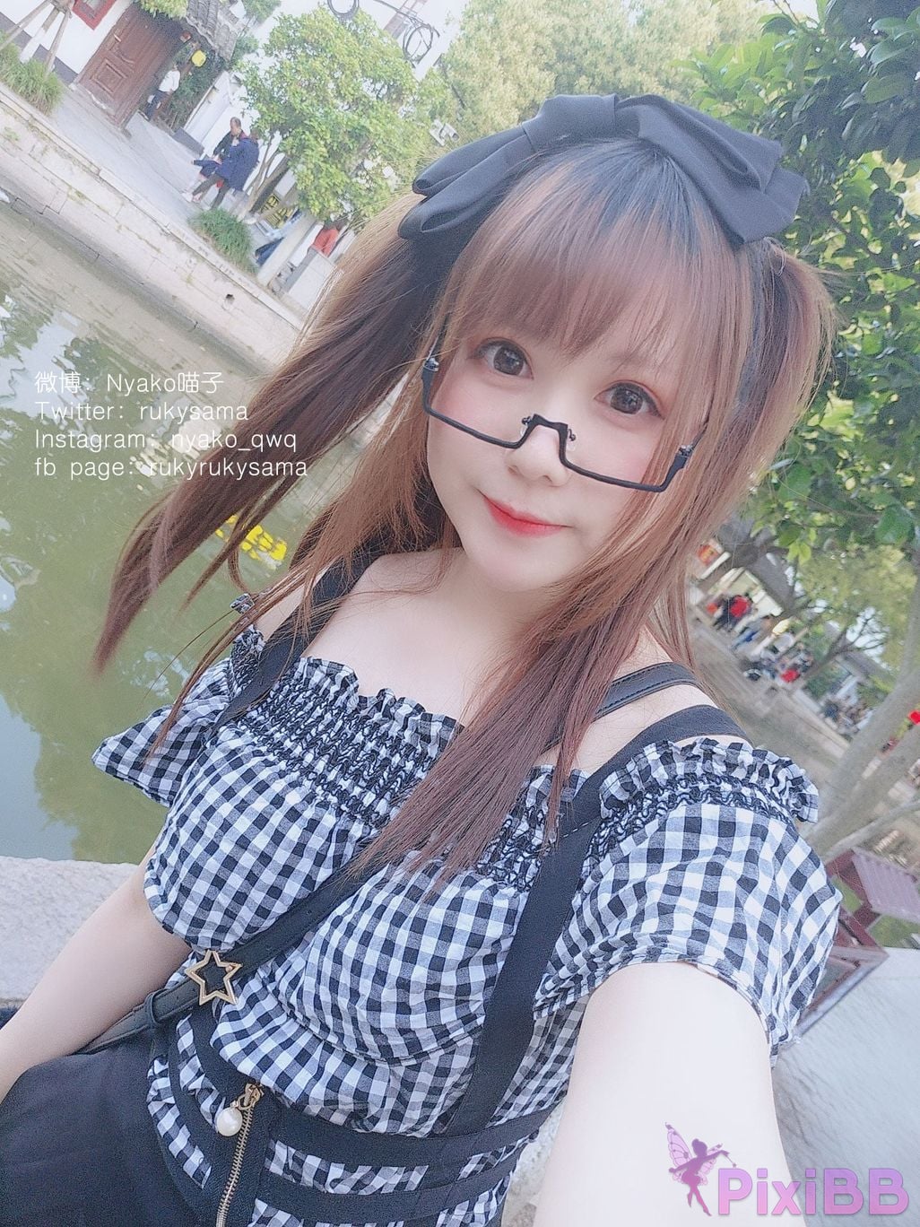 Coser Nyako PixiBB.COM 009.JPG