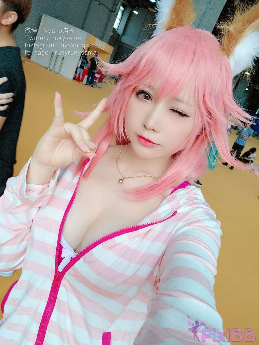 Coser Nyako PixiBB.COM 110.JPG