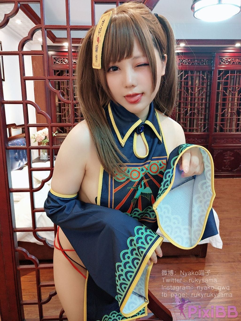 Coser Nyako PixiBB.COM 128.JPG